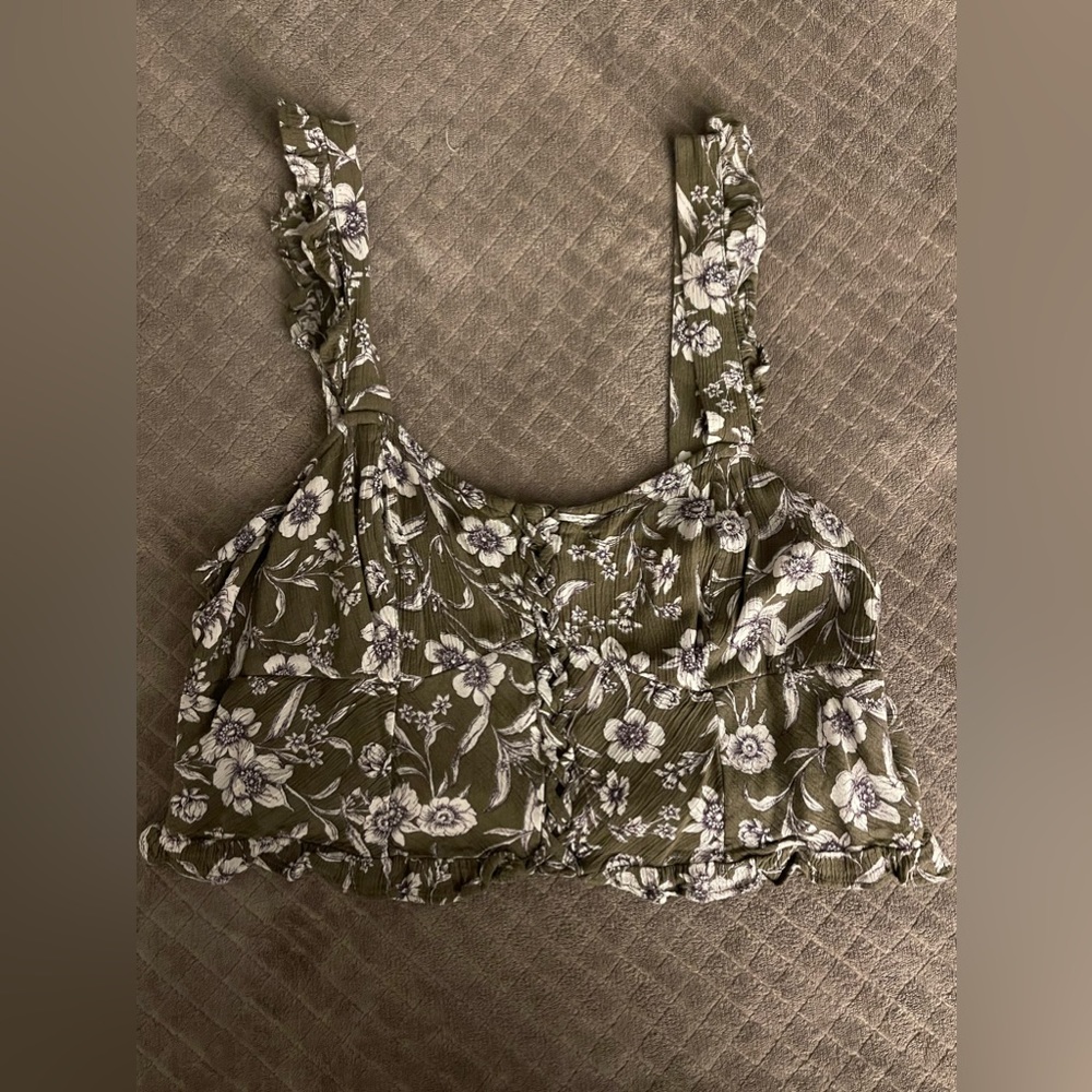 American eagle crop top